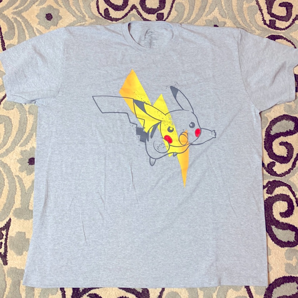 Pokémon T-shirt